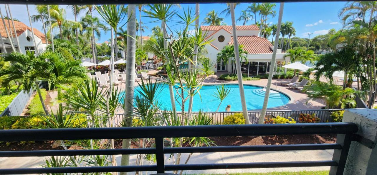 Dharma Home Suites Dania Beach At Sheridan Ocean Club Exterior photo